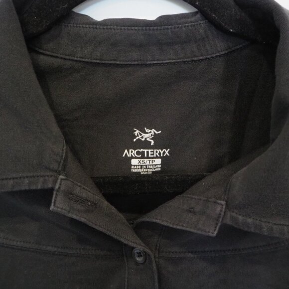 Black Arcteryx polo t-shirt - Picture 2 of 5